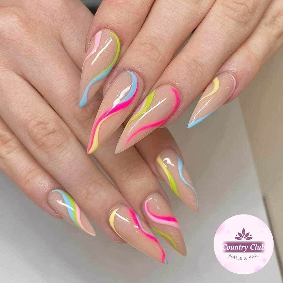 Country Club Nails & Spa in Moorpark, CA 93021